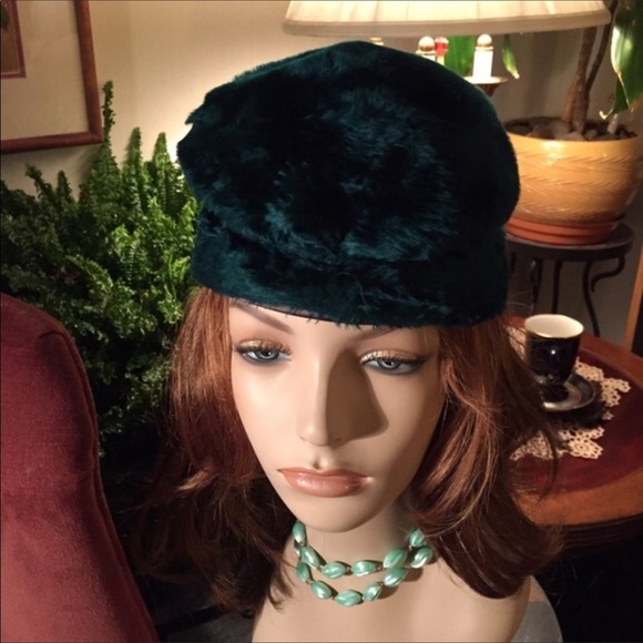 Vintage Austrian Emerald Green dyed Beaver Fur Cap Hat ~ SELENE main image 4